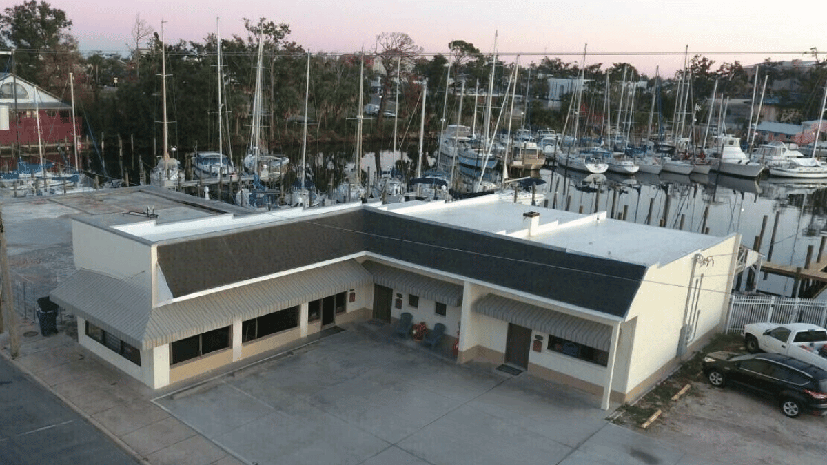 231 Beach Dr